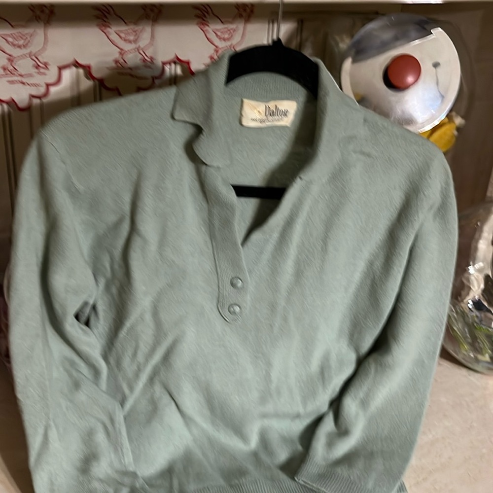 Vintage 60s minty green 100% cashmere